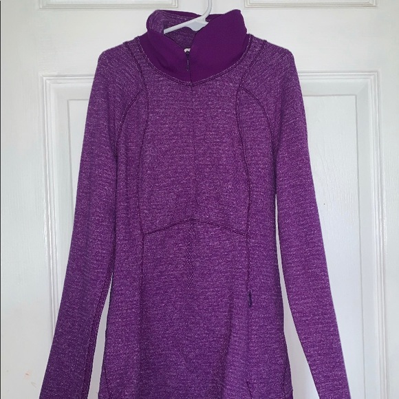 Lululemon Pullover - Picture 1 of 2